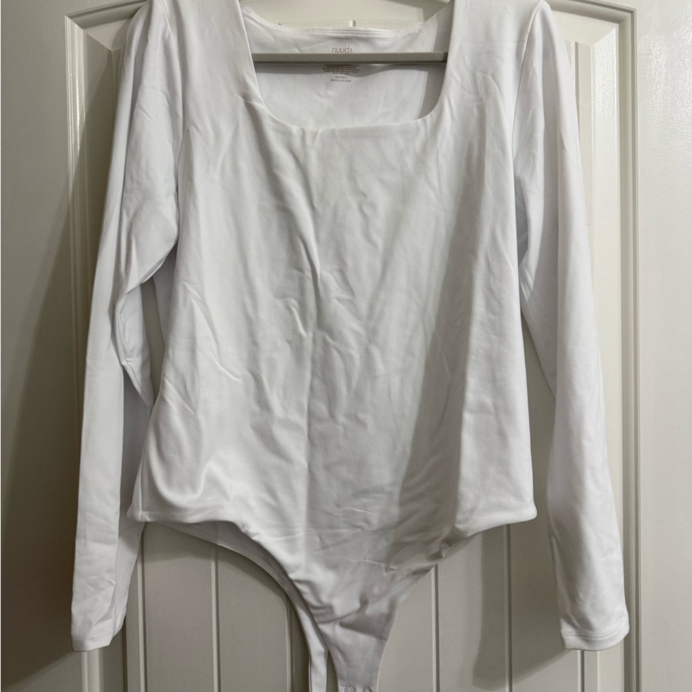 nuuds White Long Sleeve Square neck Bodysuit